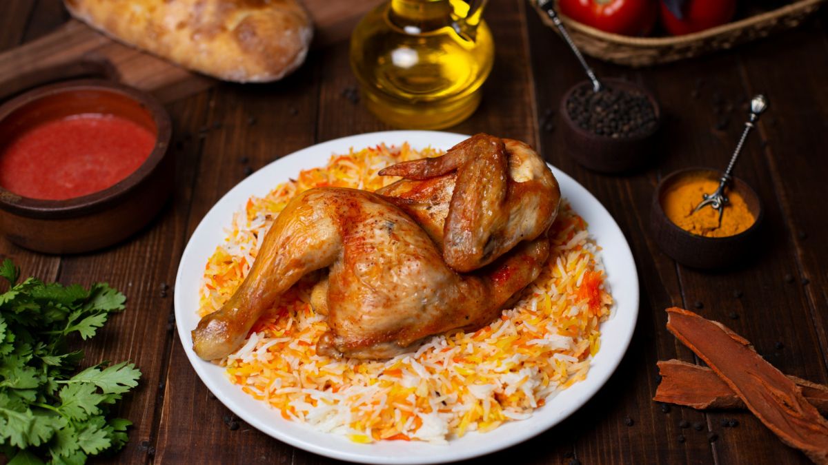to-pio-zoumero-kotopoulo-me-ruzi-sto-fourno