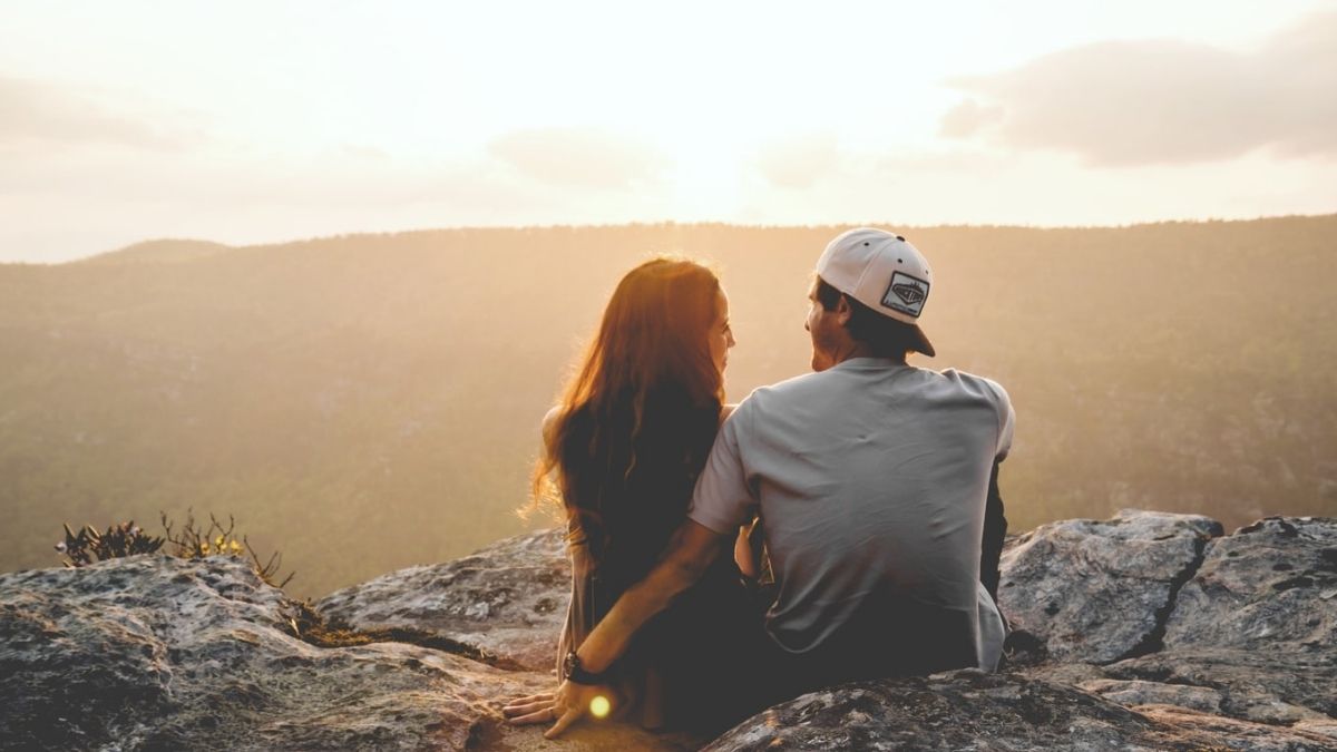 couple on sunset