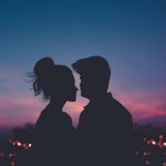 couple kissing