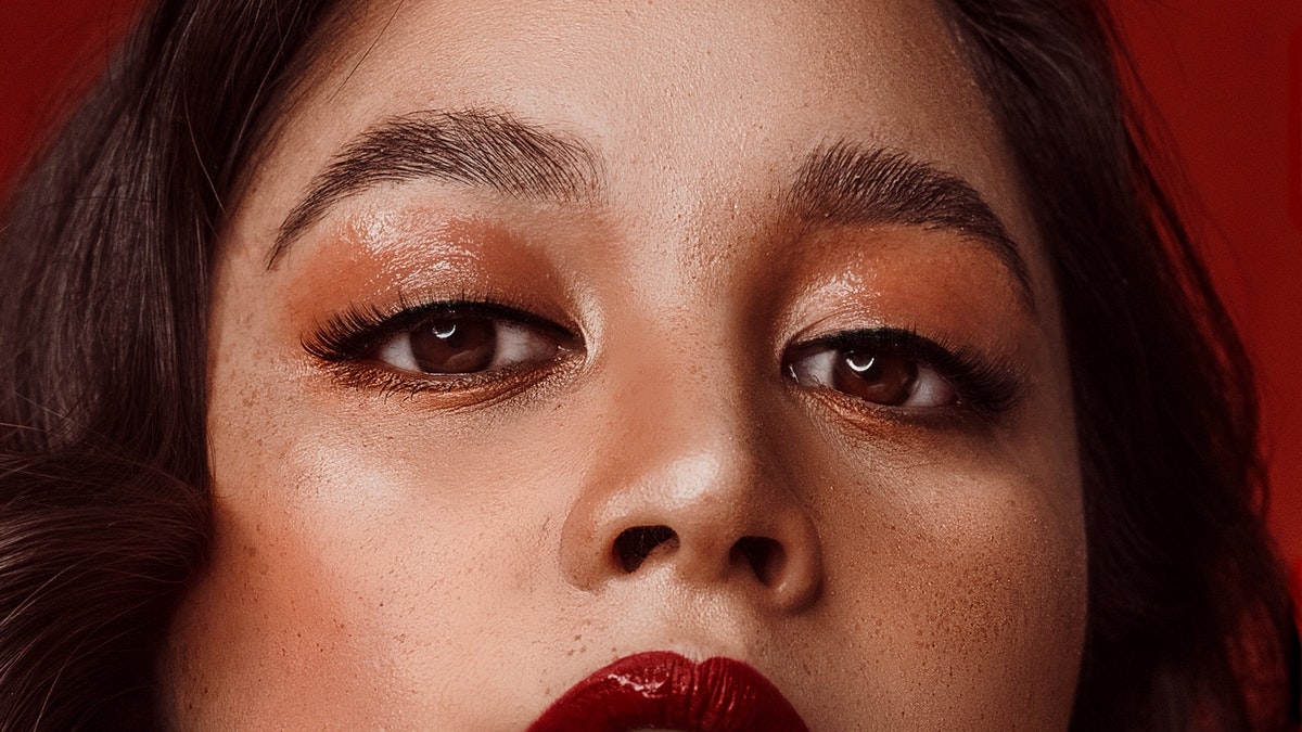 make up for hazel eyes