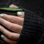 minimal nails