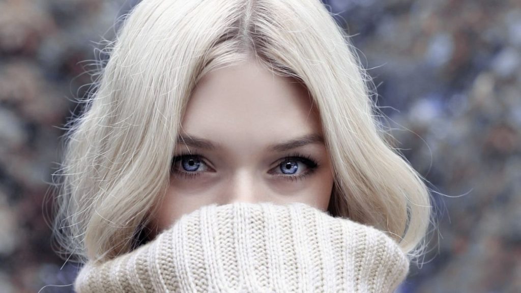 woman with blue eyes