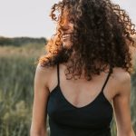 model with curly hair