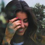 red manicure