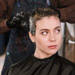 dye her hair