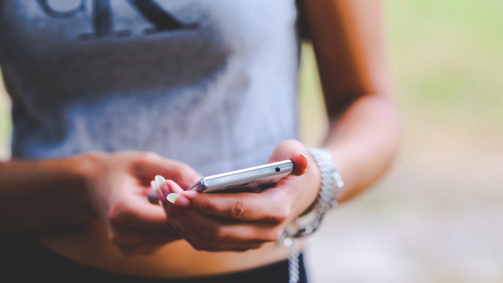 woman chatting on phone