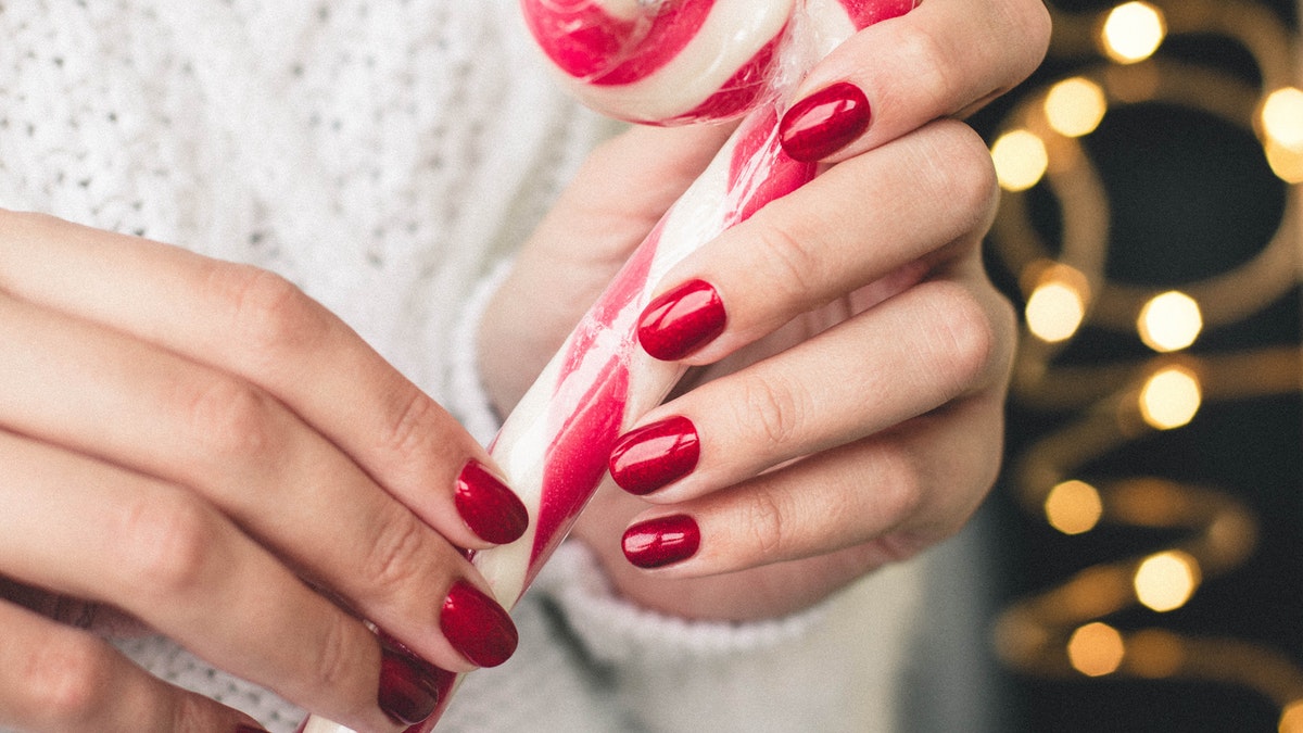 nails xmas