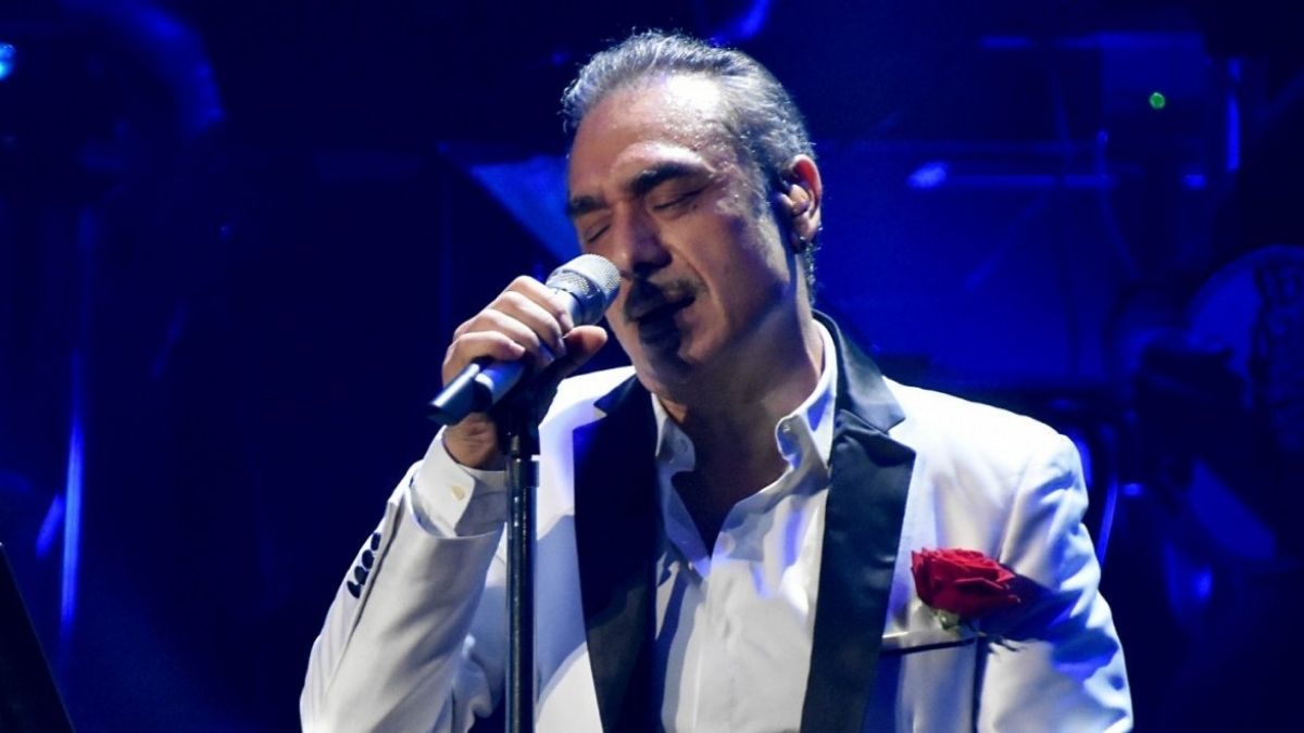 singer