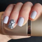 lilac nails