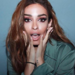eleni-foureira-pozarei-me-xantha-mallia-kai-afeleleies