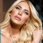 katerina-kainourgiou-avafi-agkalia-me-to-skulaki-tis
