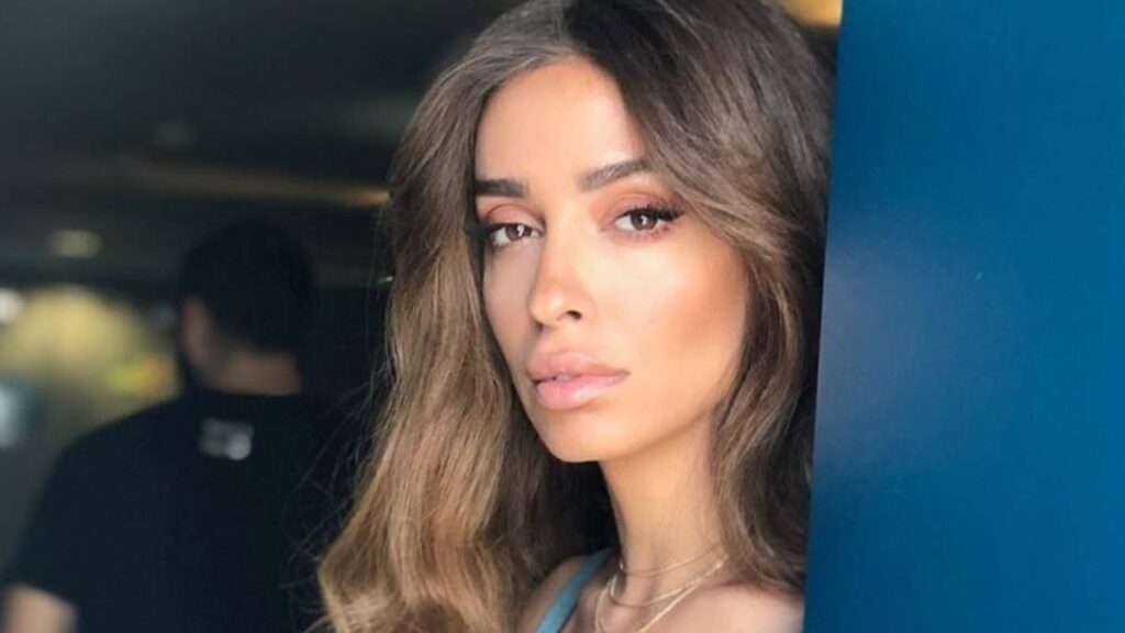 eleni-foureira-pozarei-me-mwv-mallia-kai-pio-sexy-apo-pote