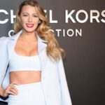 i-blake-lively-ekane-episima-to-pio-elegant-manikiour-tis-chronias