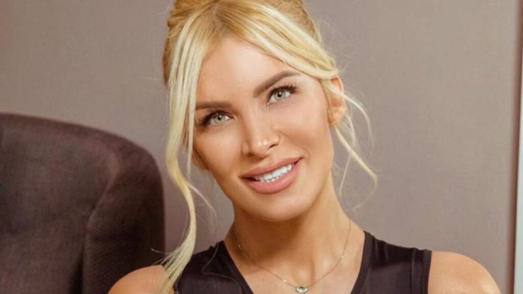 katerina-kainourgiou-to-anoixiatiko-hairstyle-pou-zilepsame