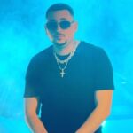 mad-clip-chamos-sto-tik-tok-me-to-prwto-tragoudi-tis-aderfis-tou
