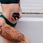 d-i-y-scrub-me-kafe-gia-tin-exaleipsi-tis-kuttaritidas