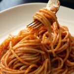 eukoli-makaronada-napolitana