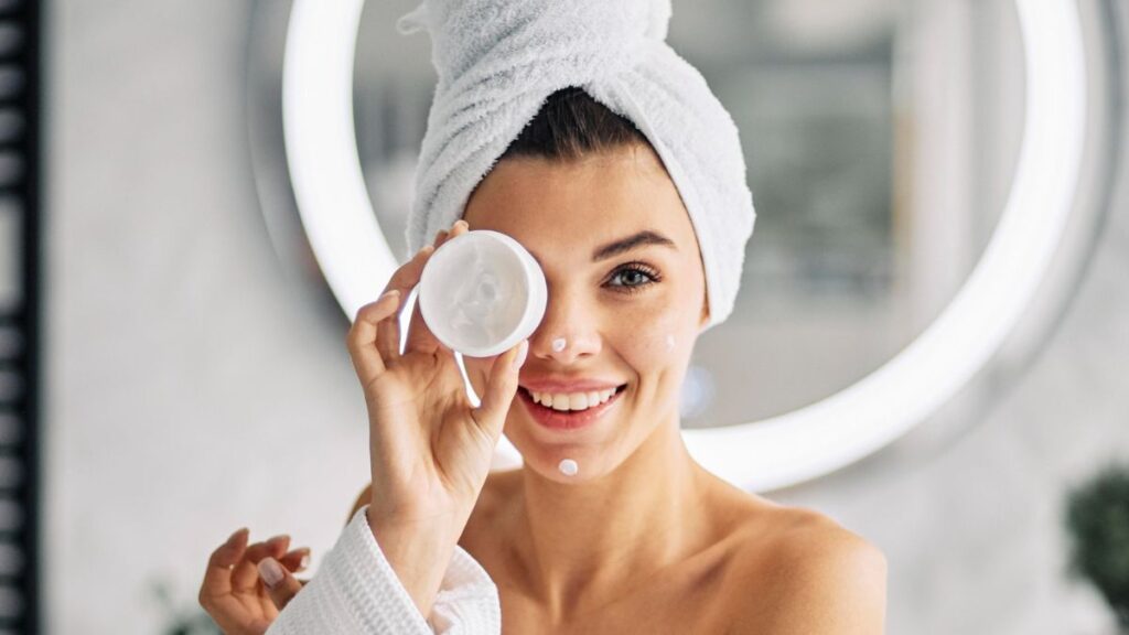 lipari-epidermida-4-tips-gia-na-tin-peripoiitheis