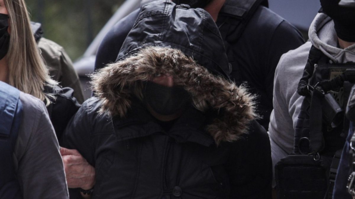 roula-pispirigkou-oi-prwtes-wres-sti-fulaki-klaiei-kai-fwnazei