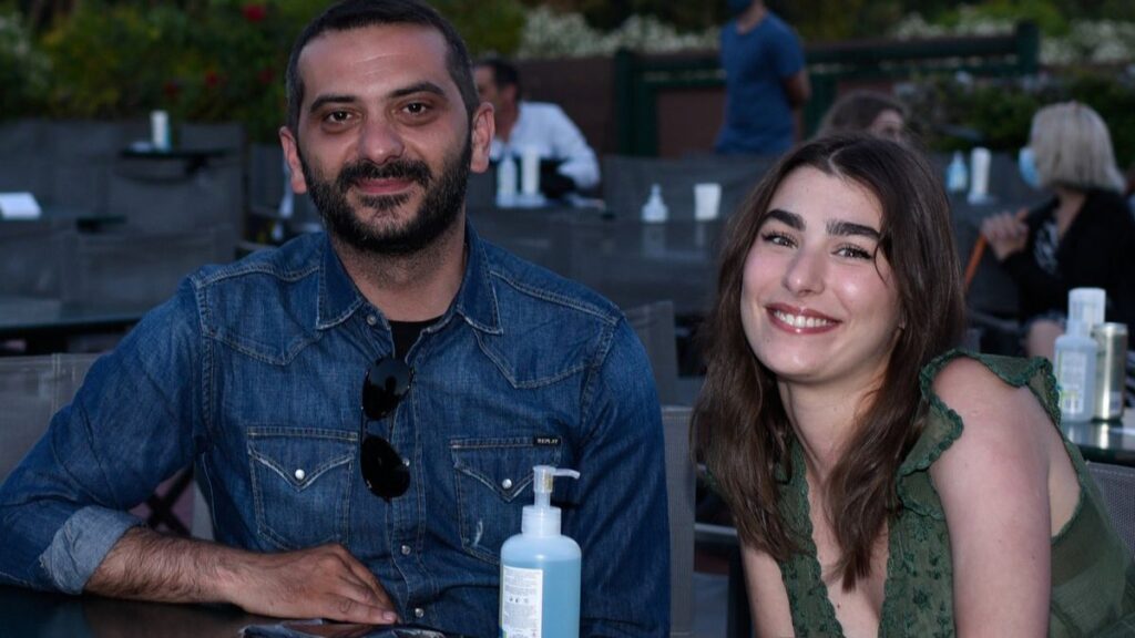 koutsopoulos-michalopoulou-perimenoun-to-prwto-tous-paidaki