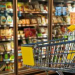 agiou-pneumatos-pws-tha-leitourgisoun-souper-market-kai-magazia