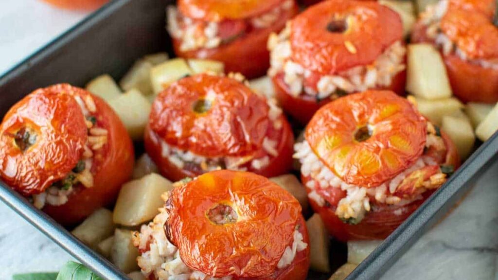 gemista-sto-fourno-me-patates