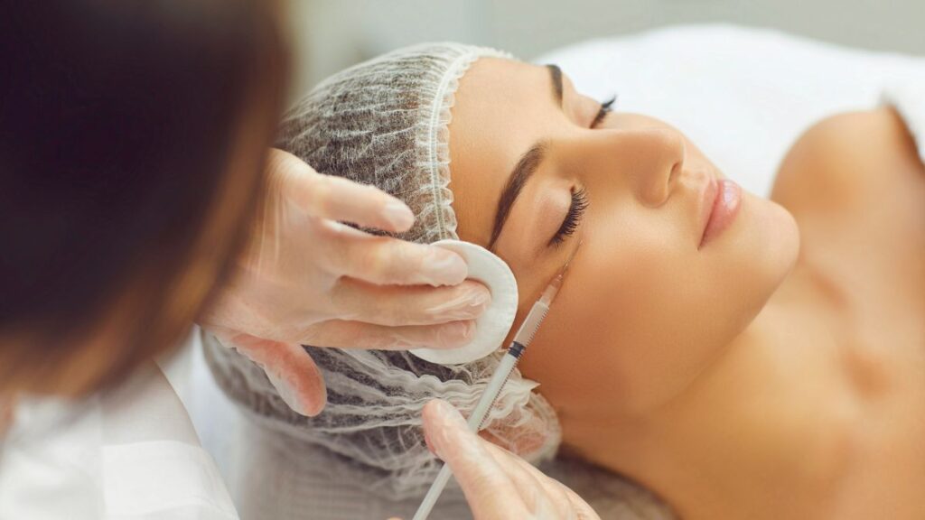 kataggelies-gia-kentra-aisthitikis-vazoun-fusiologiko-oro-anti-gia-botox