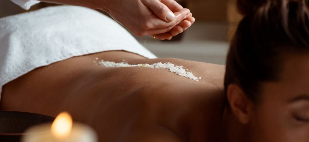 Body Scrubs: Τα οφέλη της απολέπισης και DIY συνταγές