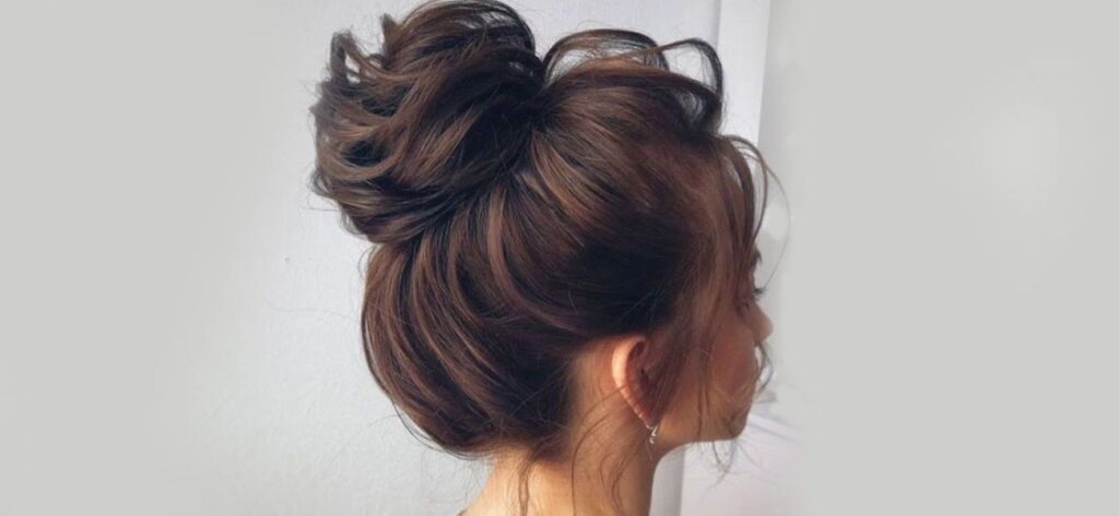 Loose bun: Μοντέρνες παραλλαγές για κάθε περίσταση