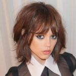 kouremata-2023-to-hush-cut-einai-to-neo-hairstyle-tis-sezon