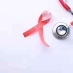 hiv-muthoi-kai-pragmatikotites-gurw-apo-ton-io