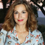 katerina-papoutsaki-allaxe-mallia-kai-mas-thumise-tin-elli-kokkinou