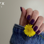 berry-nails-i-pio-zoumeri-anoixiatiki-tasi-sta-nuchia-sou