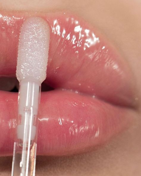 Lip oil