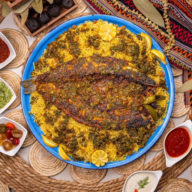 psito-fileto-psariou-me-ruzi-kai-lemonati-saltsa