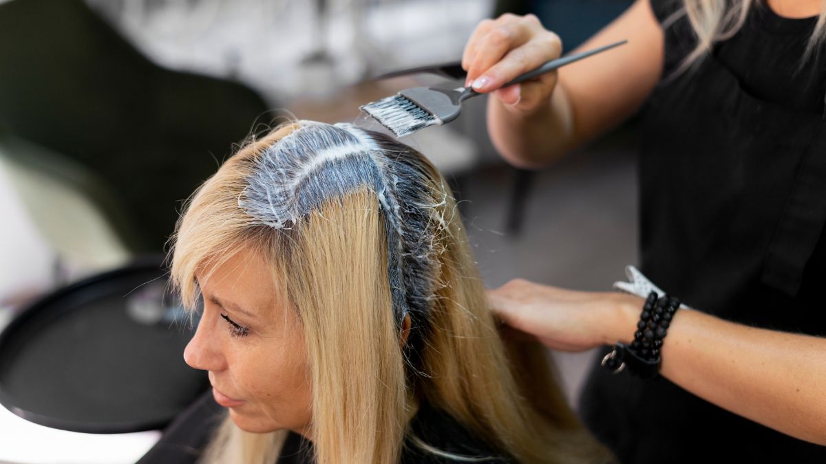 i-epistimi-pisw-apo-ti-diavrwsi-tou-xrwmatos-kai-ti-fthora-tis-trixas